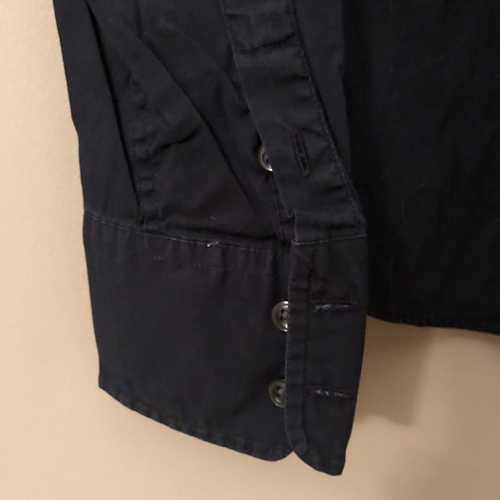 Tommy Button Down - Picture 5 of 5